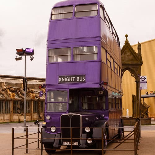 Denna trippeldäckare kan du åka inför din Harry Potter tour i London.