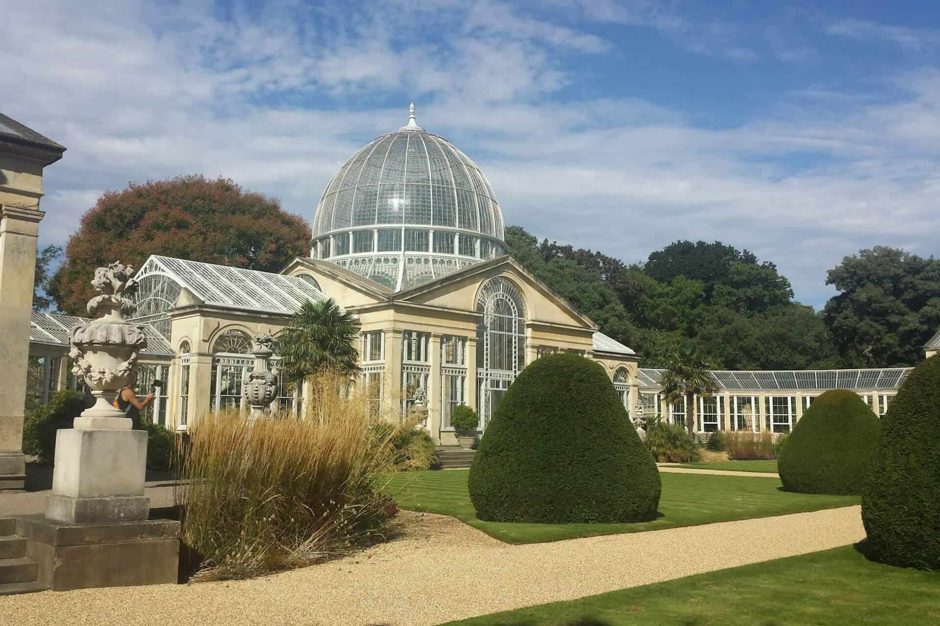 Upptäck Hounslow, en stadsdel i London med vacker natur.